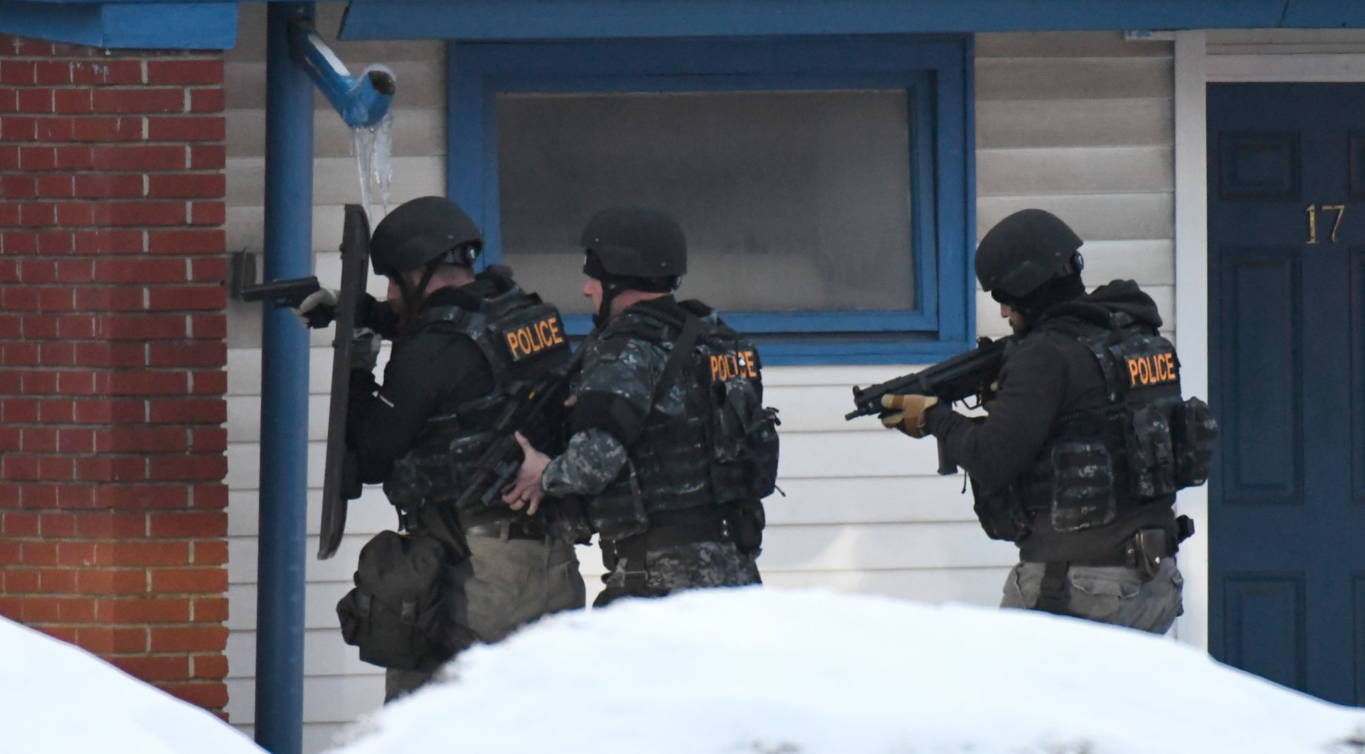 Standoff 15.JPG